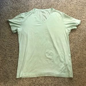 PRICE IS NEGOTIABLE Men’s lululemon teal T-shirt
